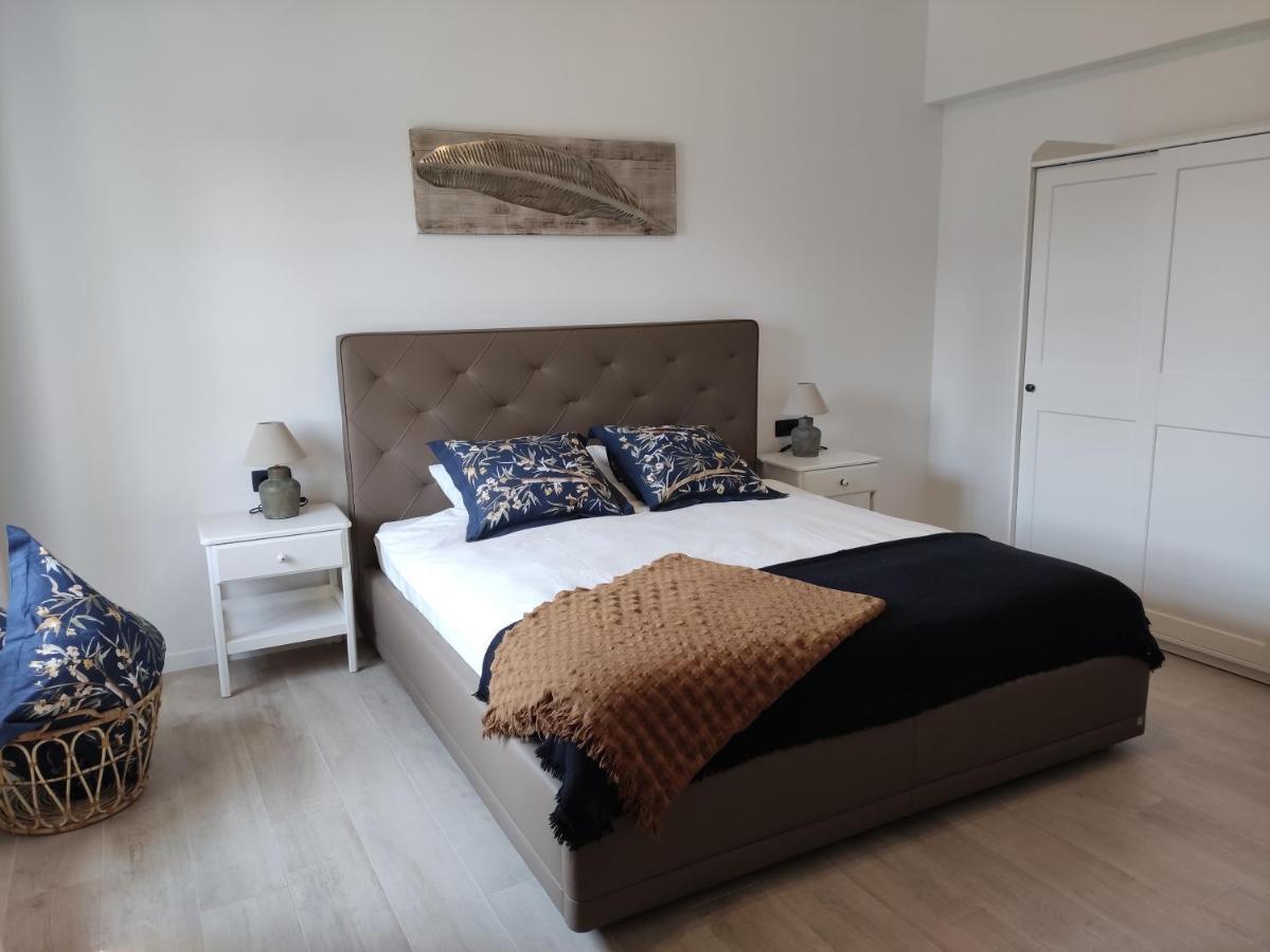 Apartvilla Castropola Eksteriør billede