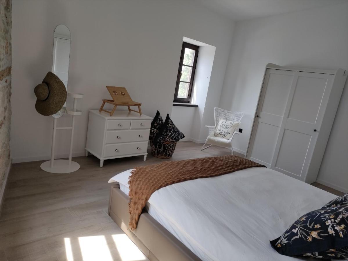 Apartvilla Castropola Eksteriør billede