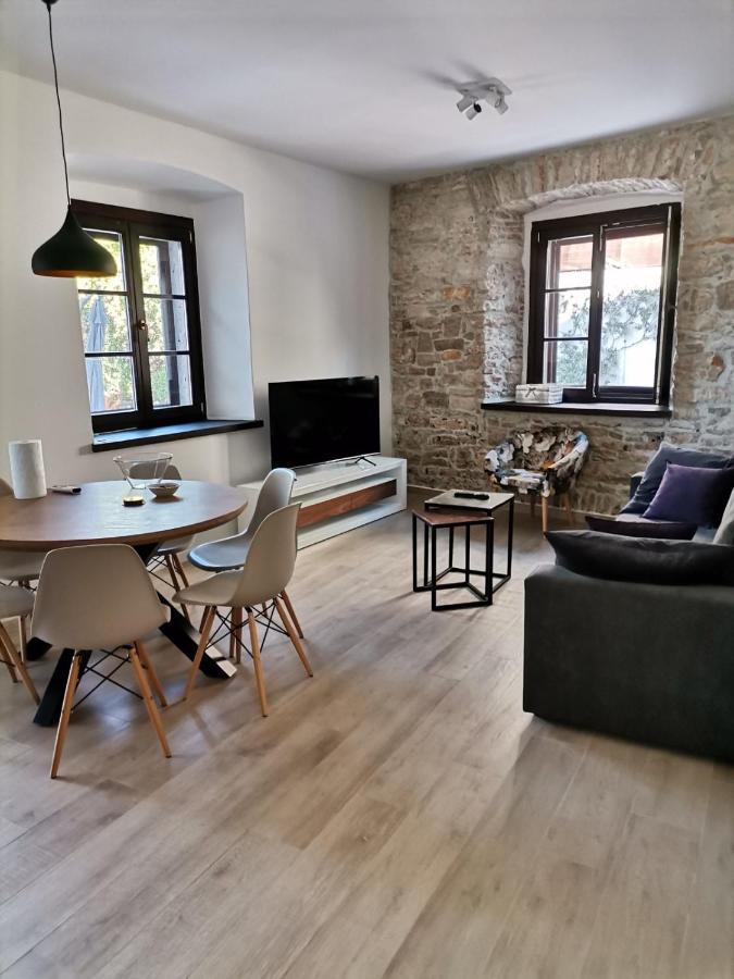 Apartvilla Castropola Eksteriør billede