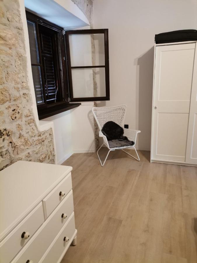 Apartvilla Castropola Eksteriør billede
